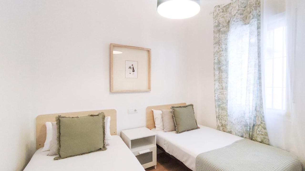 Appartamento House Near Plaza De Los Capuchinos By Sharingco Málaga Esterno foto